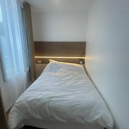 Hotel Du Parc Canal - Stade De France