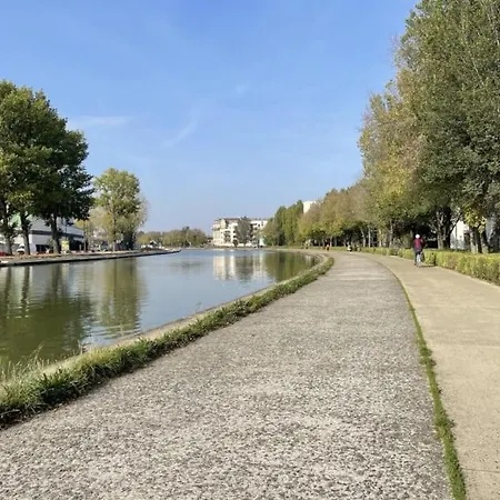 Du Parc Canal - Stade De France Szálloda Saint-Denis